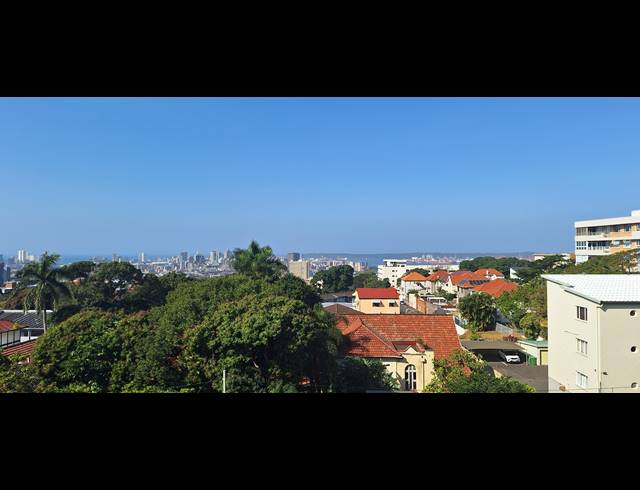 2 BEDROOM APARTMENT FOR SALE IN GLENWOOD